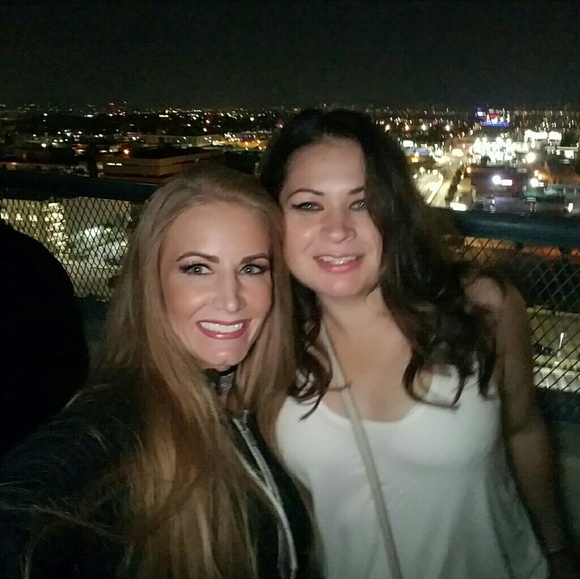 Meet your Posher, Toni - Picture 12 of 14